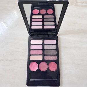 Vintage Estée Lauder Signature Eyeshadow Quad&Lip Palette Smoke Pink DisplayOnly